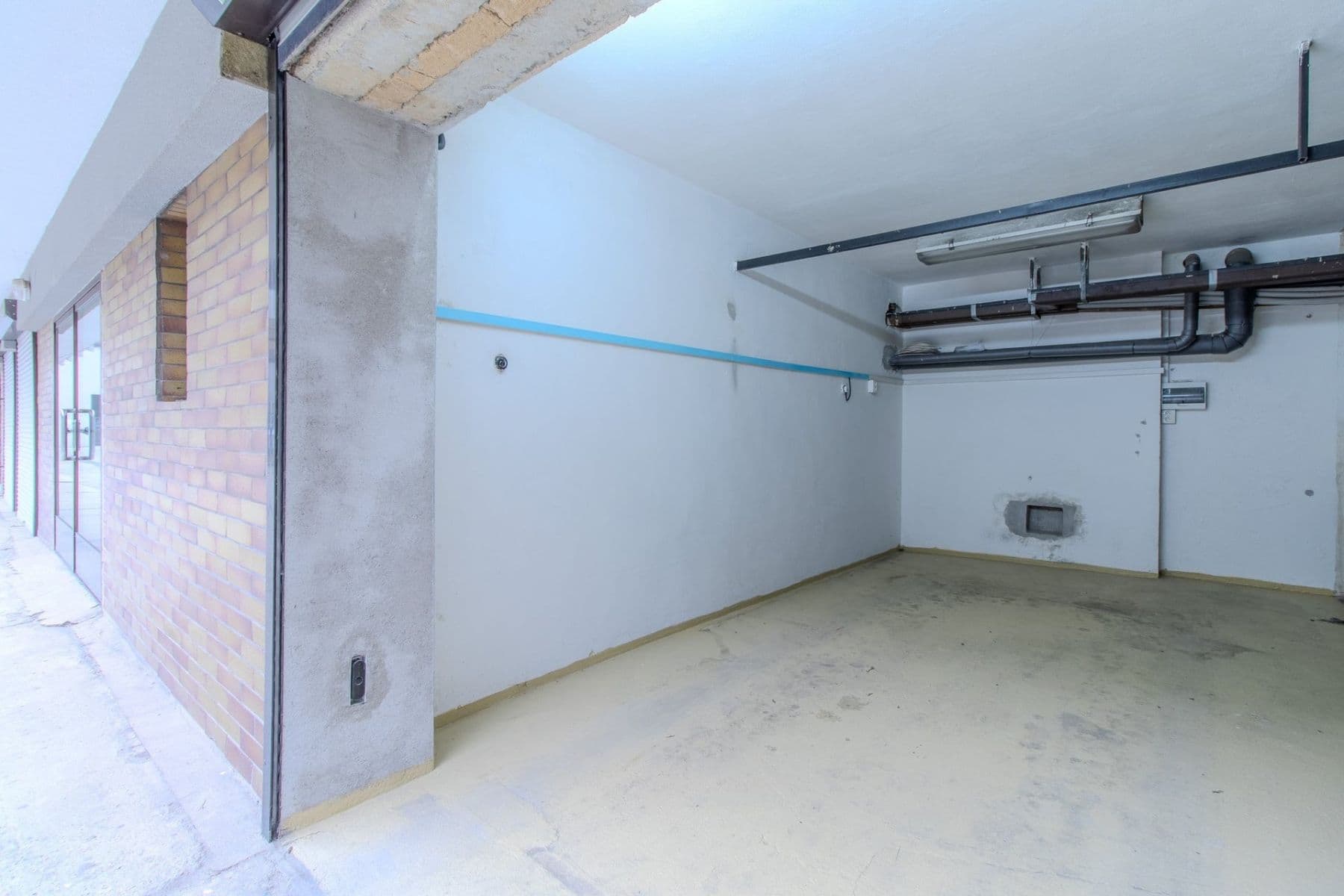 3 bedroom with open-plan kitchen flat to rent, 88 m², Kloboučnická, Prague, Prague 3 bedroom with open-plan kitchen flat to rent, 88 m², Kloboučnická, Prague, Prague