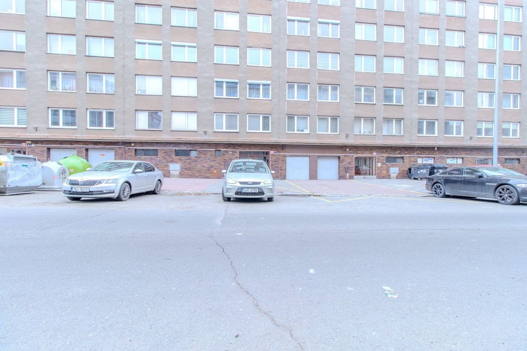 3 bedroom with open-plan kitchen flat to rent, 88 m², Kloboučnická, Prague, Prague 3 bedroom with open-plan kitchen flat to rent, 88 m², Kloboučnická, Prague, Prague