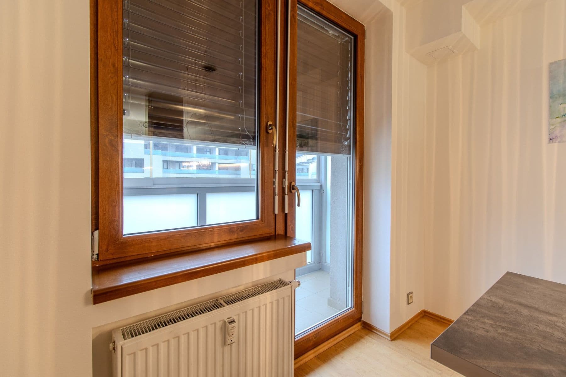 3 bedroom with open-plan kitchen flat to rent, 88 m², Kloboučnická, Prague, Prague 3 bedroom with open-plan kitchen flat to rent, 88 m², Kloboučnická, Prague, Prague