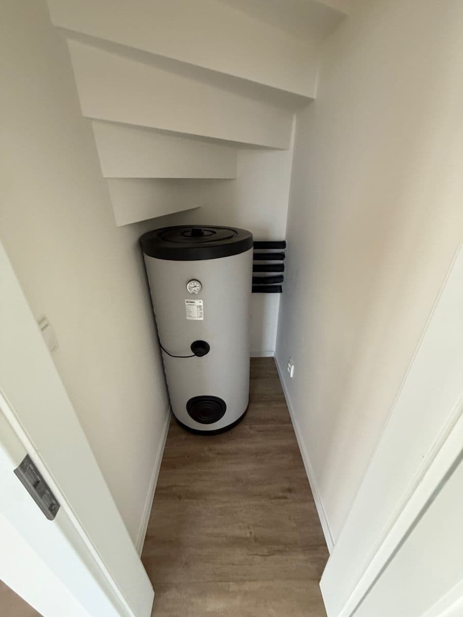 3 bedroom with open-plan kitchen flat for sale, 110 m², Strančice, Středočeský Region 3 bedroom with open-plan kitchen flat for sale, 110 m², Strančice, Středočeský Region