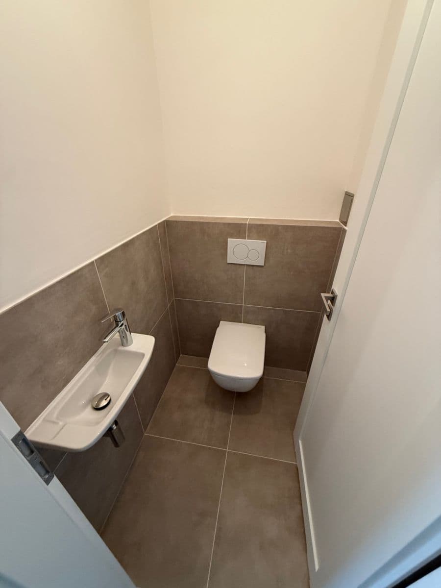 3 bedroom with open-plan kitchen flat for sale, 110 m², Strančice, Středočeský Region 3 bedroom with open-plan kitchen flat for sale, 110 m², Strančice, Středočeský Region