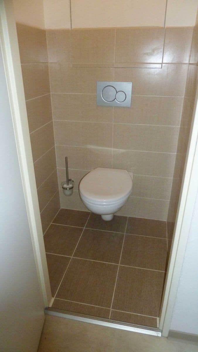 1 bedroom with open-plan kitchen flat to rent, 43 m², Bellušova, Prague, Prague 1 bedroom with open-plan kitchen flat to rent, 43 m², Bellušova, Prague, Prague