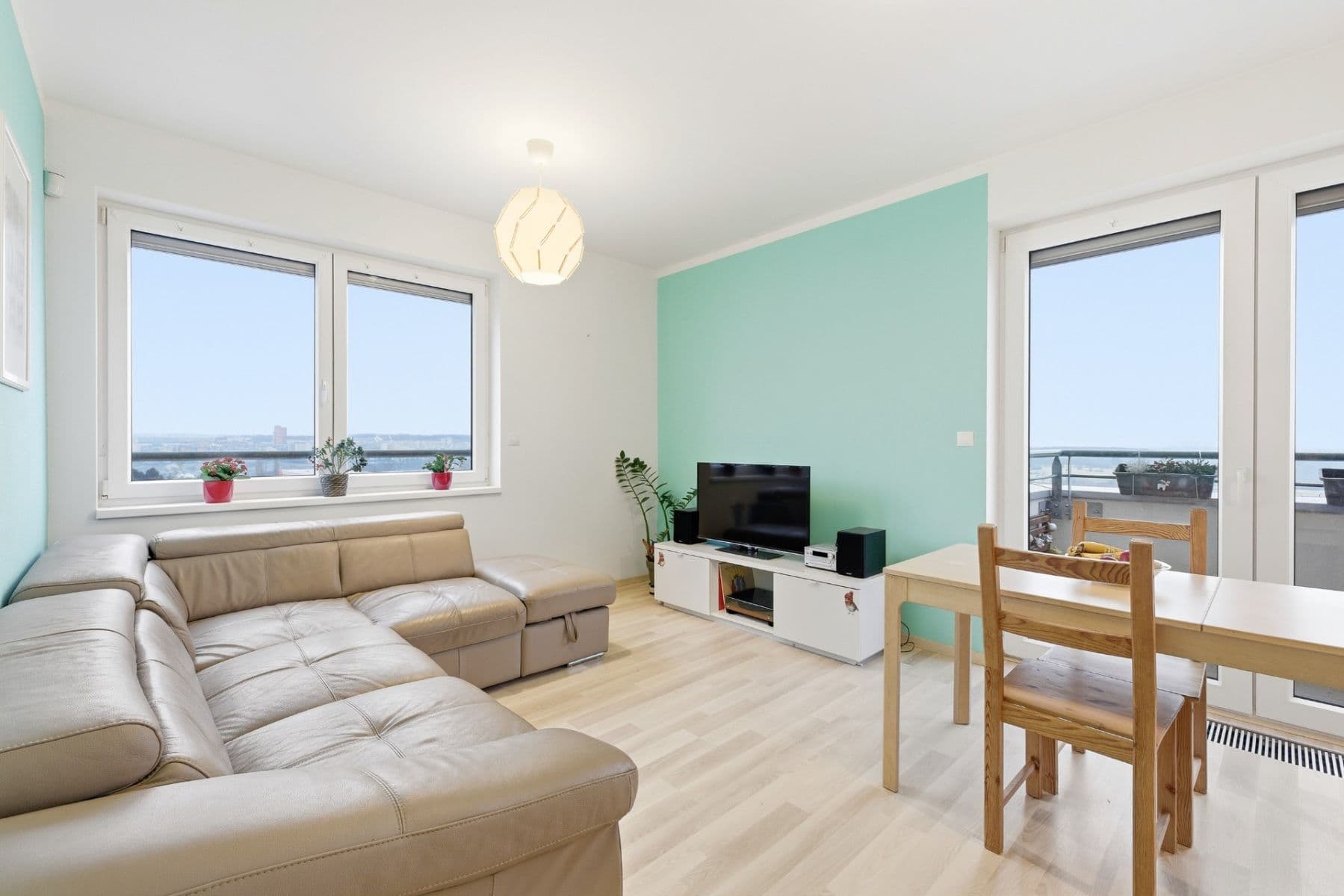 2 bedroom with open-plan kitchen flat for sale, 70 m², Klausova, Prague, Prague 2 bedroom with open-plan kitchen flat for sale, 70 m², Klausova, Prague, Prague