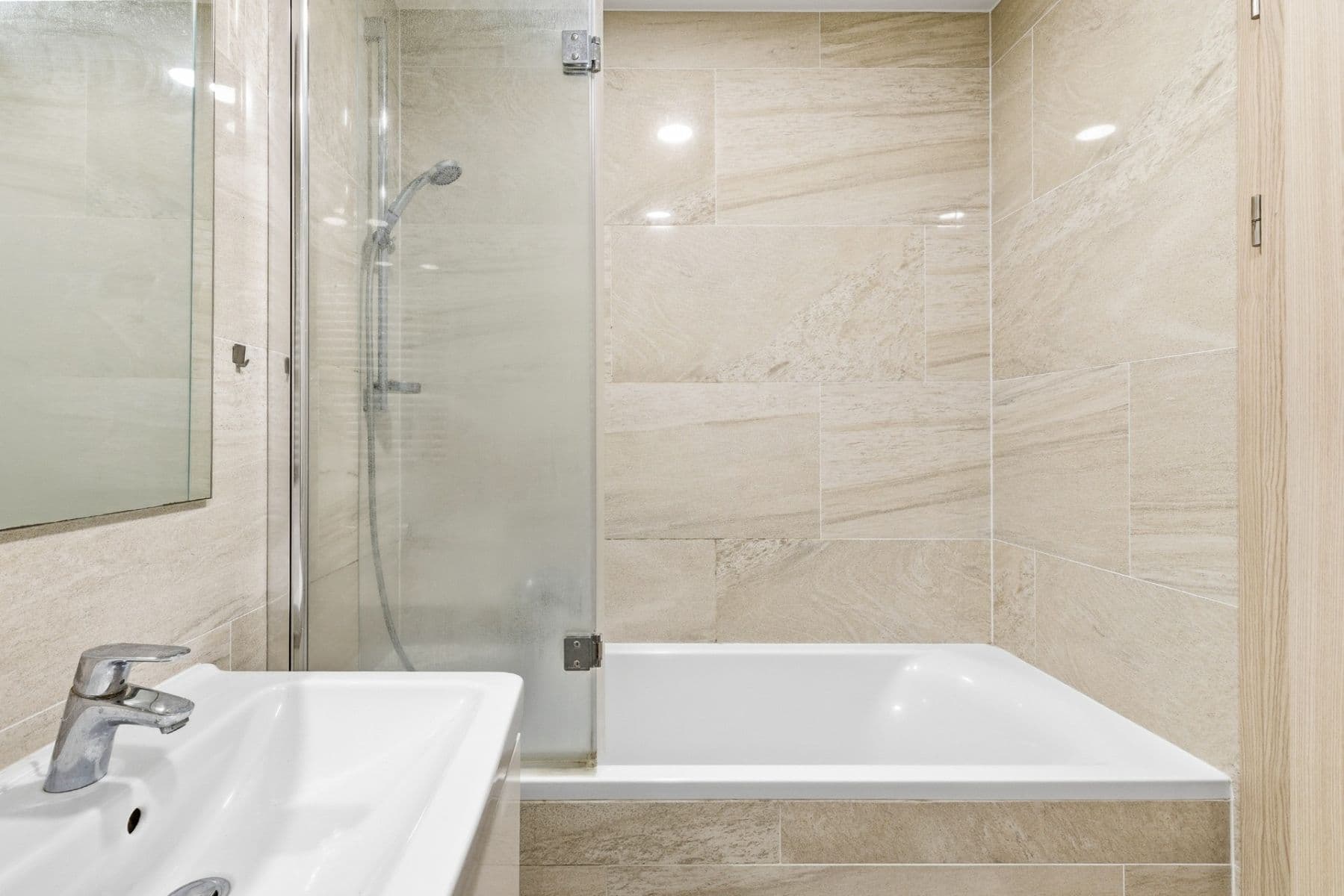 2 bedroom with open-plan kitchen flat for sale, 70 m², Klausova, Prague, Prague 2 bedroom with open-plan kitchen flat for sale, 70 m², Klausova, Prague, Prague