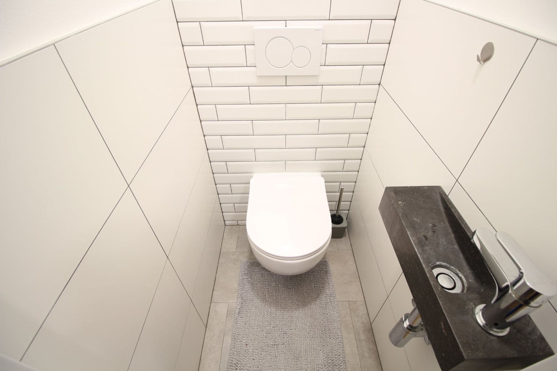 2 bedroom with open-plan kitchen flat to rent, 60 m², Kosmonautů, Mělník, Středočeský Region 2 bedroom with open-plan kitchen flat to rent, 60 m², Kosmonautů, Mělník, Středočeský Region