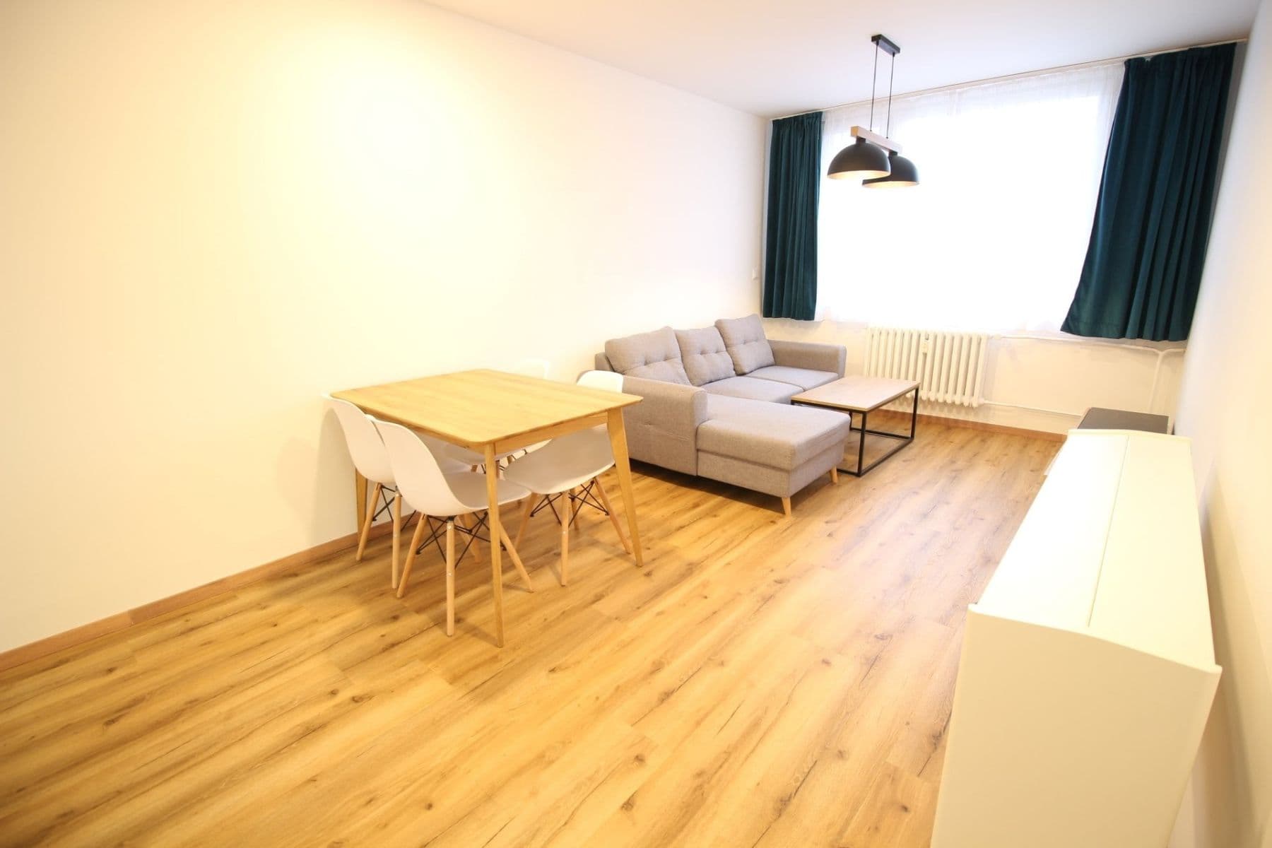 2 bedroom with open-plan kitchen flat to rent, 60 m², Kosmonautů, Mělník, Středočeský Region 2 bedroom with open-plan kitchen flat to rent, 60 m², Kosmonautů, Mělník, Středočeský Region