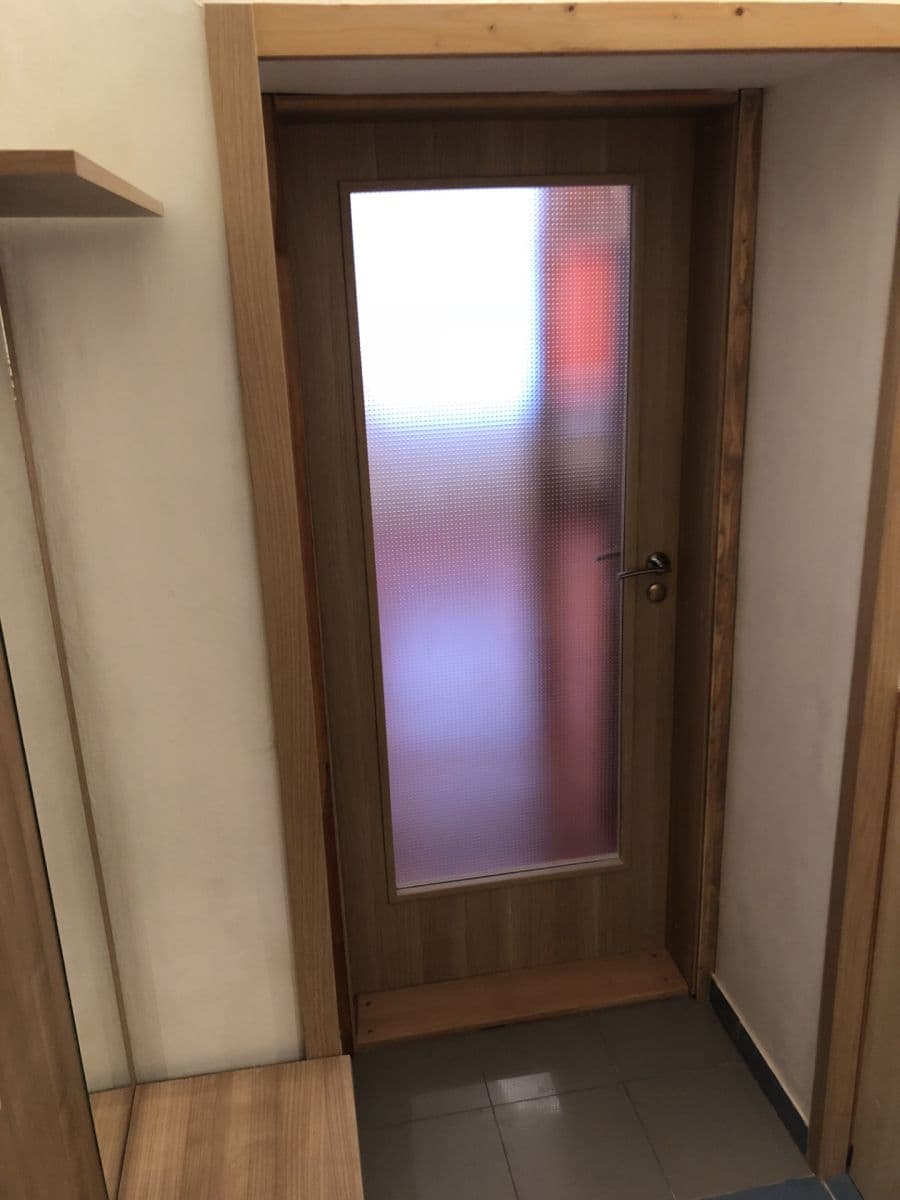 Studio flat to rent, 27 m², Vlastislavova, Prague, Prague Studio flat to rent, 27 m², Vlastislavova, Prague, Prague