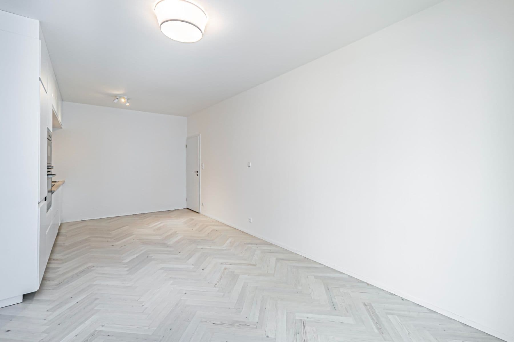1 bedroom with open-plan kitchen flat to rent, 55 m², Honzíkova, Prague, Prague 1 bedroom with open-plan kitchen flat to rent, 55 m², Honzíkova, Prague, Prague