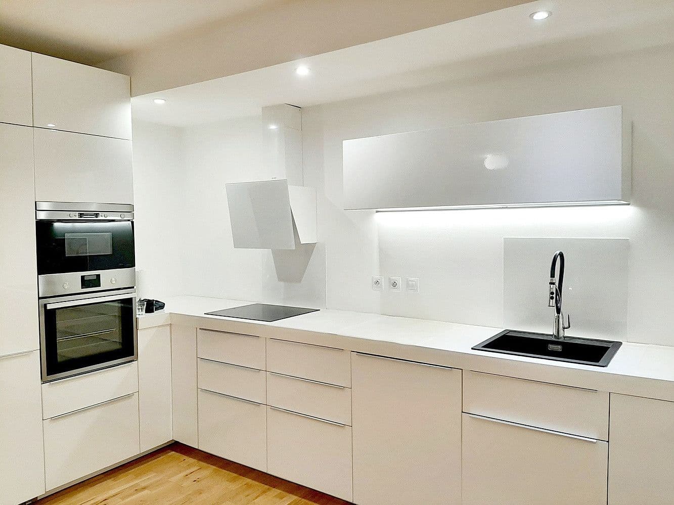 2 bedroom with open-plan kitchen flat for sale, 84 m², Nepomuckých, Prague, Prague 2 bedroom with open-plan kitchen flat for sale, 84 m², Nepomuckých, Prague, Prague