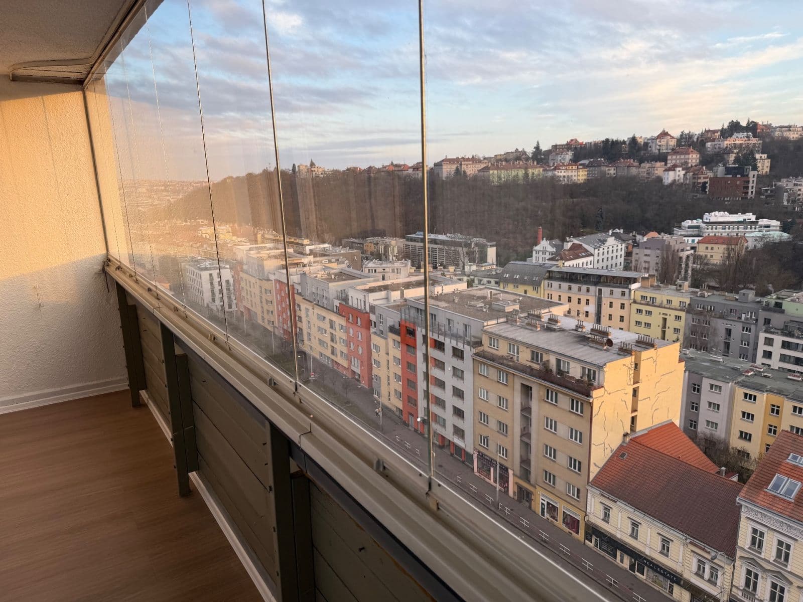 1 bedroom with open-plan kitchen flat to rent, 51 m², Holečkova, Prague, Prague 1 bedroom with open-plan kitchen flat to rent, 51 m², Holečkova, Prague, Prague