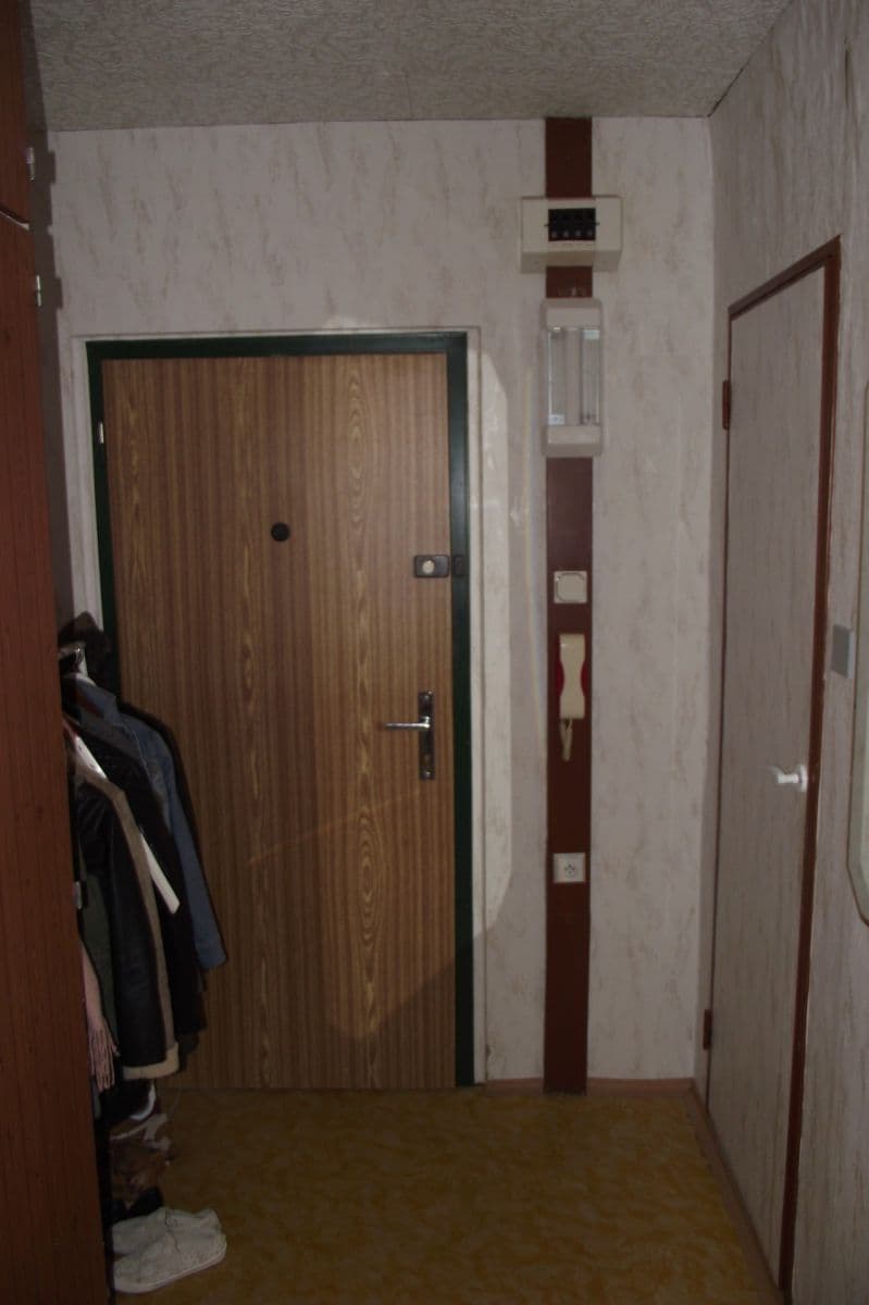 Studio flat to rent, 32 m², Bazovského, Prague, Prague Studio flat to rent, 32 m², Bazovského, Prague, Prague