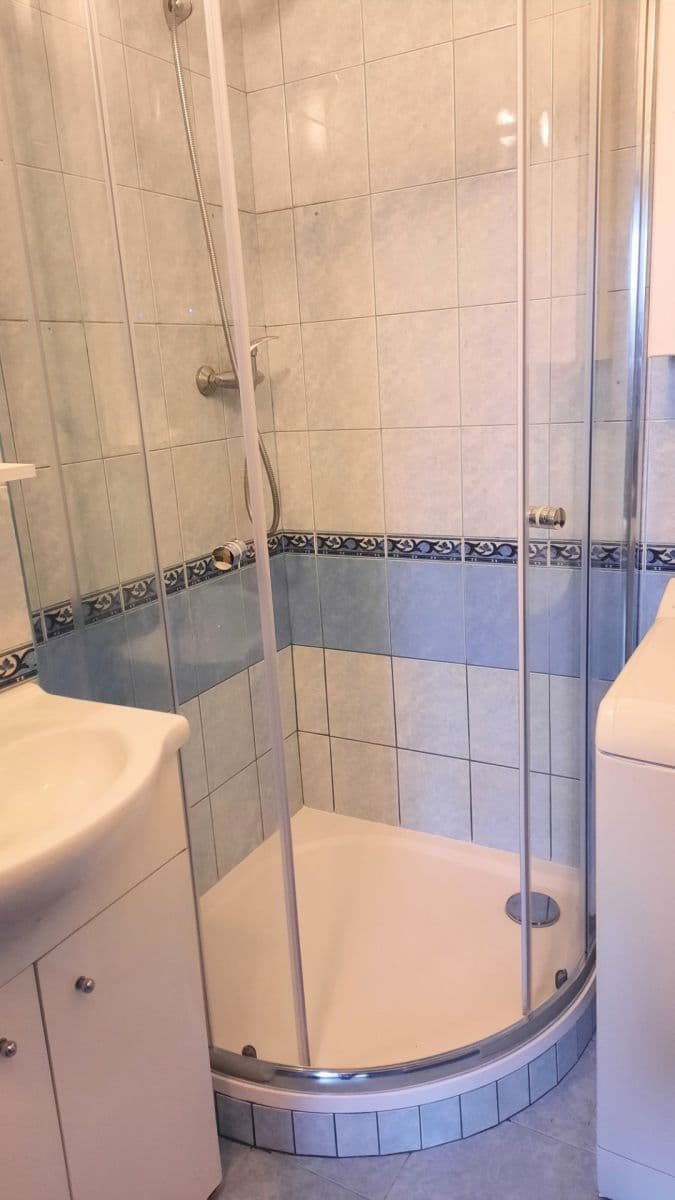 2 bedroom flat to rent, 50 m², Boleslavova, Prague, Prague 2 bedroom flat to rent, 50 m², Boleslavova, Prague, Prague