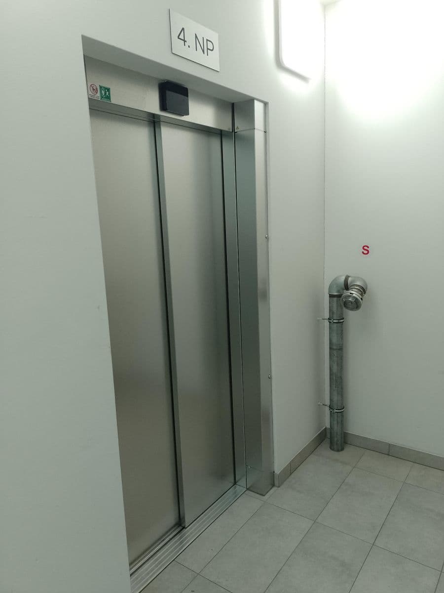 Studio flat to rent, 23 m², Augustina Lukeše, Brandýs nad Labem-Stará Boleslav, Středočeský Region Studio flat to rent, 23 m², Augustina Lukeše, Brandýs nad Labem-Stará Boleslav, Středočeský Region