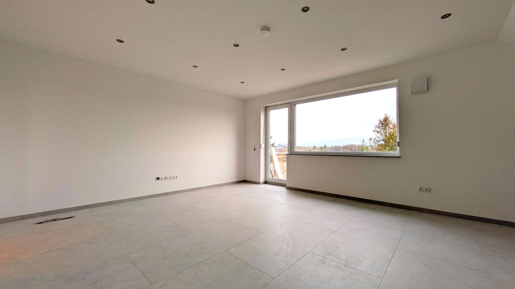 4 bedroom flat to rent, 110 m², Schöneck, Hesse 4 bedroom flat to rent, 110 m², Schöneck, Hesse