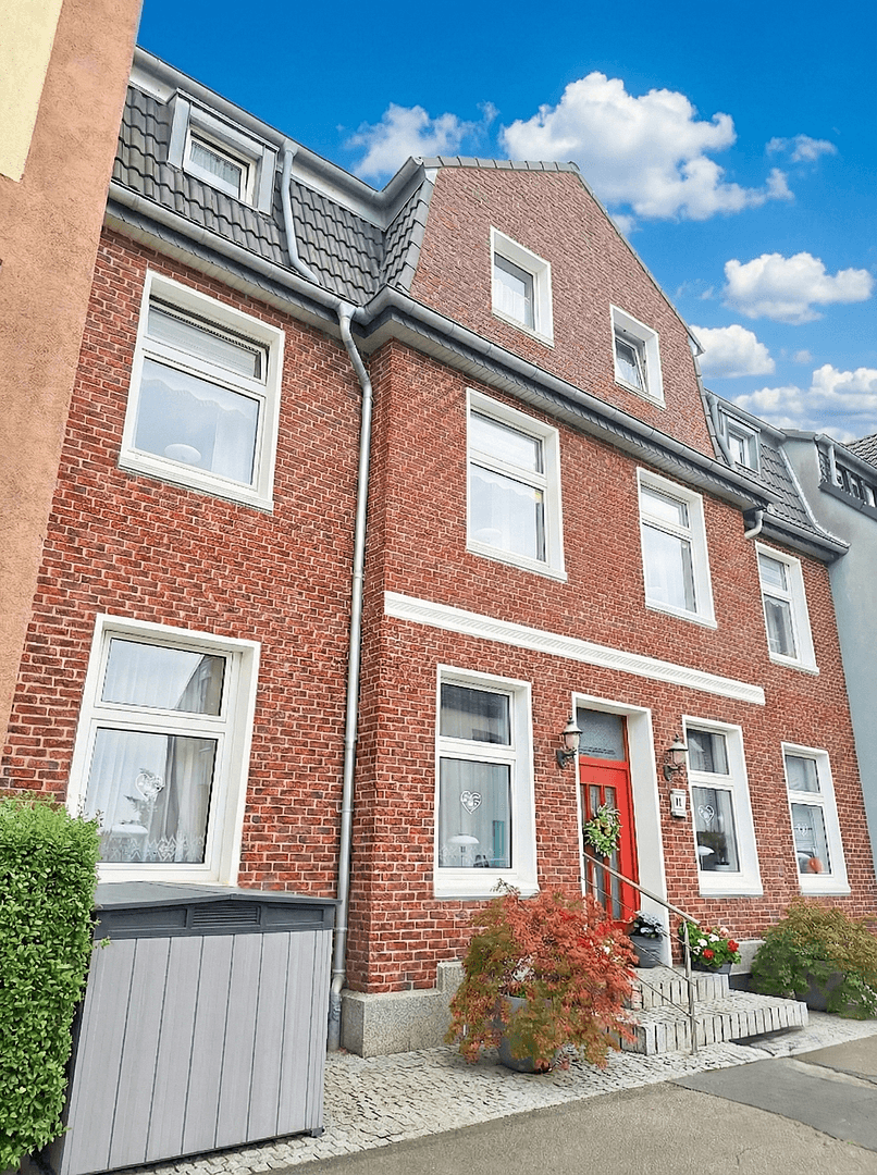 house for sale, 204 m², Krefeld, North Rhine-Westphalia house for sale, 204 m², Krefeld, North Rhine-Westphalia