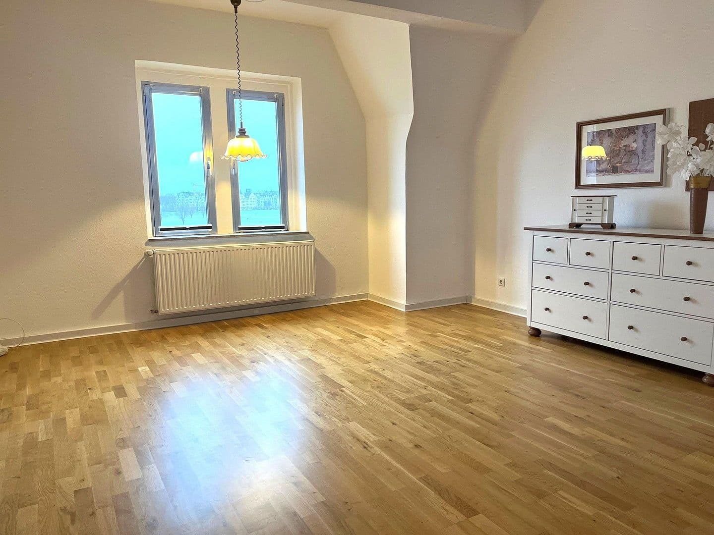 2 bedroom flat to rent, 49 m², Rathausufer 18, Düsseldorf, North Rhine-Westphalia 2 bedroom flat to rent, 49 m², Rathausufer 18, Düsseldorf, North Rhine-Westphalia