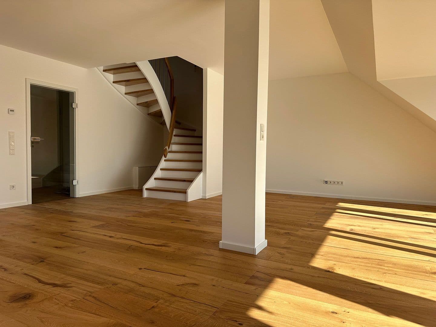 3 bedroom flat for sale, 106 m², Buchenstraße 39, Düsseldorf, North Rhine-Westphalia 3 bedroom flat for sale, 106 m², Buchenstraße 39, Düsseldorf, North Rhine-Westphalia