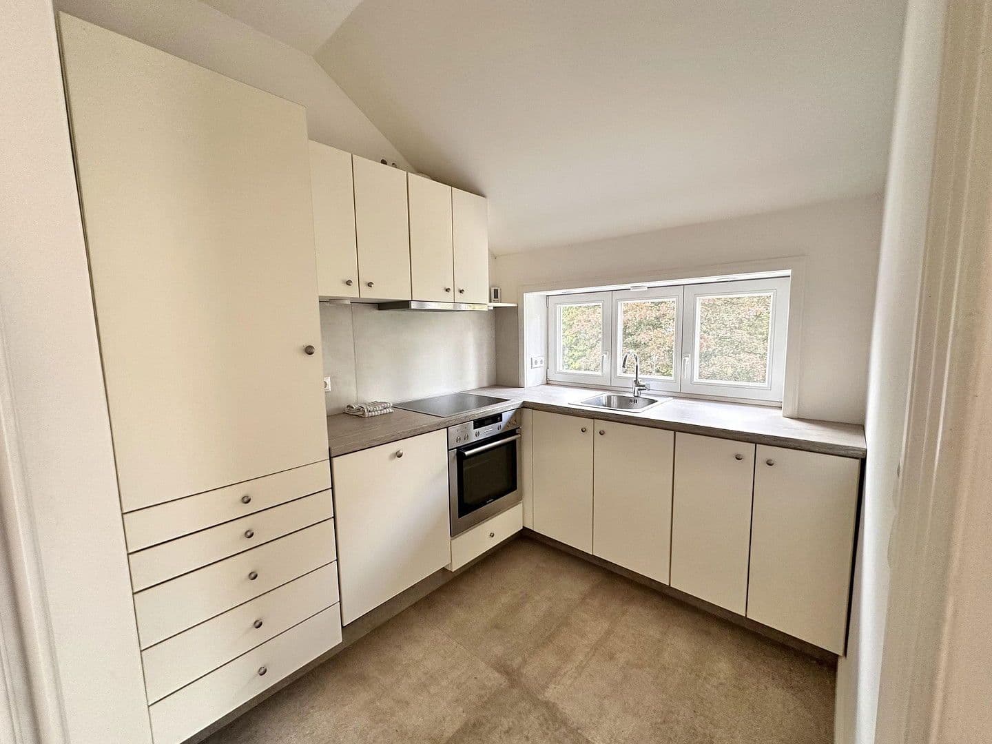 2 bedroom with open-plan kitchen flat for sale, 96 m², Schwarzenbek, Schleswig-Holstein 2 bedroom with open-plan kitchen flat for sale, 96 m², Schwarzenbek, Schleswig-Holstein