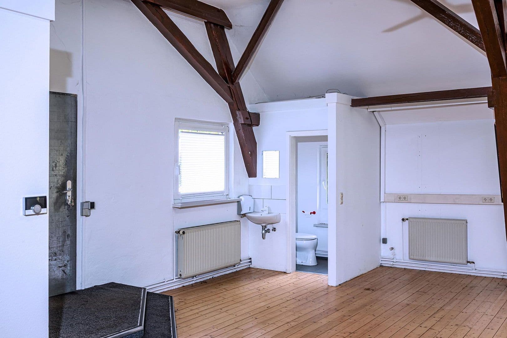 office to rent, 122 m², Schiltachstraße 44, Schramberg, Baden-Württemberg office to rent, 122 m², Schiltachstraße 44, Schramberg, Baden-Württemberg