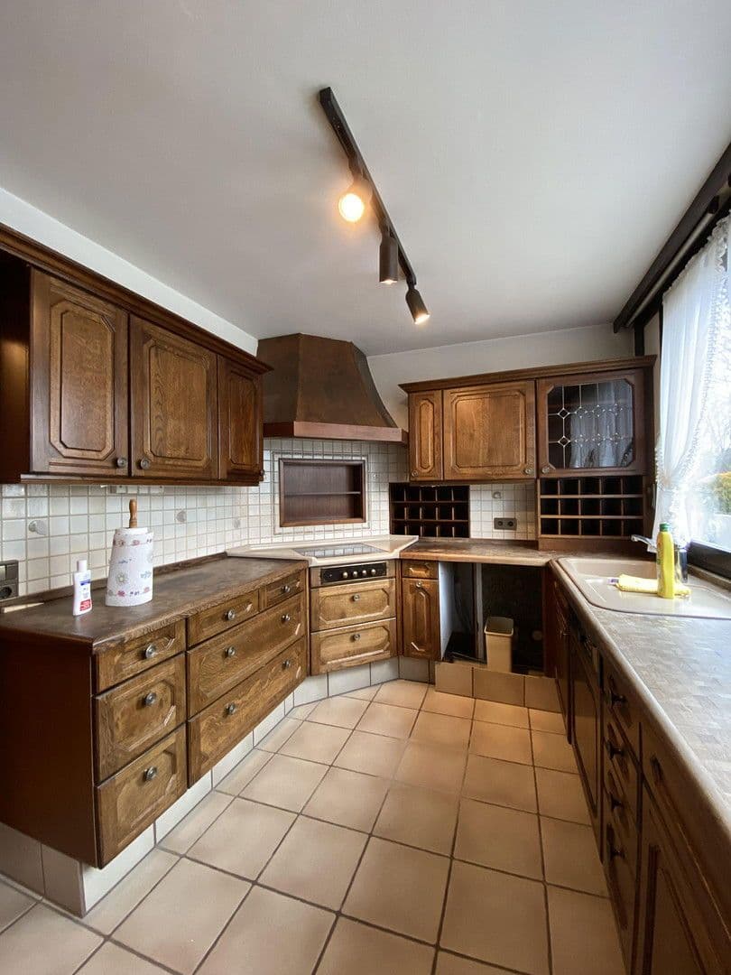 3 bedroom flat to rent, 124 m², Rengsdorf, Rhineland-Palatinate 3 bedroom flat to rent, 124 m², Rengsdorf, Rhineland-Palatinate