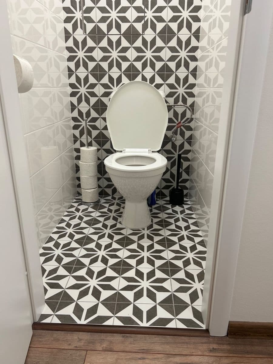 1 bedroom with open-plan kitchen flat to rent, 48 m², Ciolkovského, Prague, Prague 1 bedroom with open-plan kitchen flat to rent, 48 m², Ciolkovského, Prague, Prague