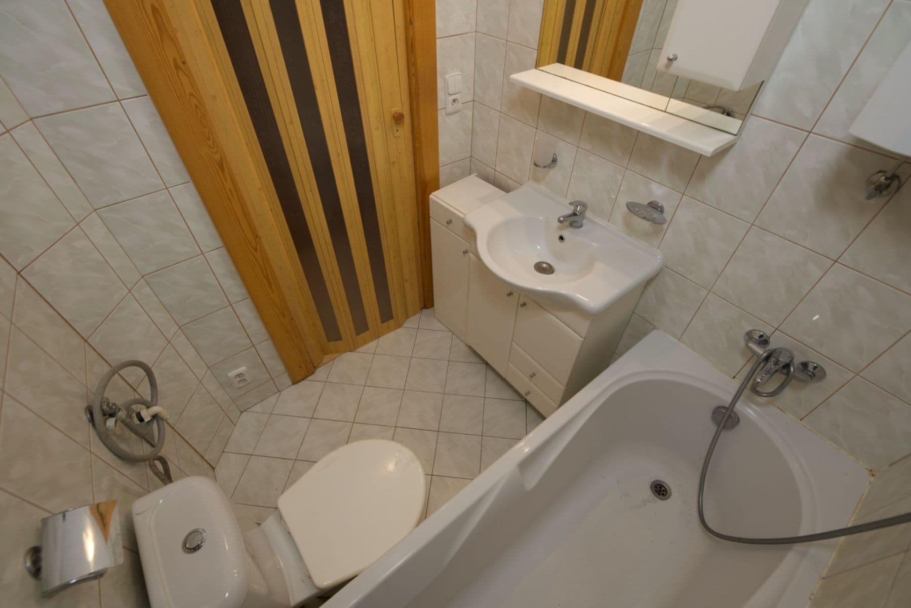 Studio flat to rent, 31 m², Za Poštou, Prague, Prague Studio flat to rent, 31 m², Za Poštou, Prague, Prague