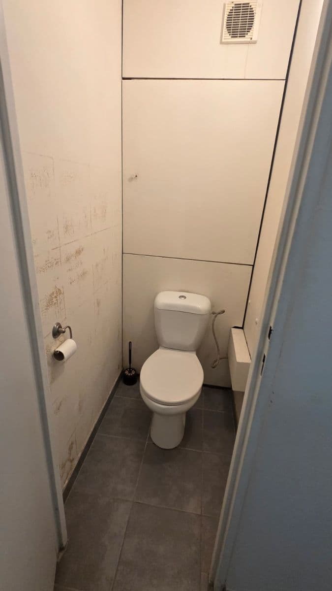 Studio flat to rent, 30 m², Hekrova, Prague, Prague Studio flat to rent, 30 m², Hekrova, Prague, Prague