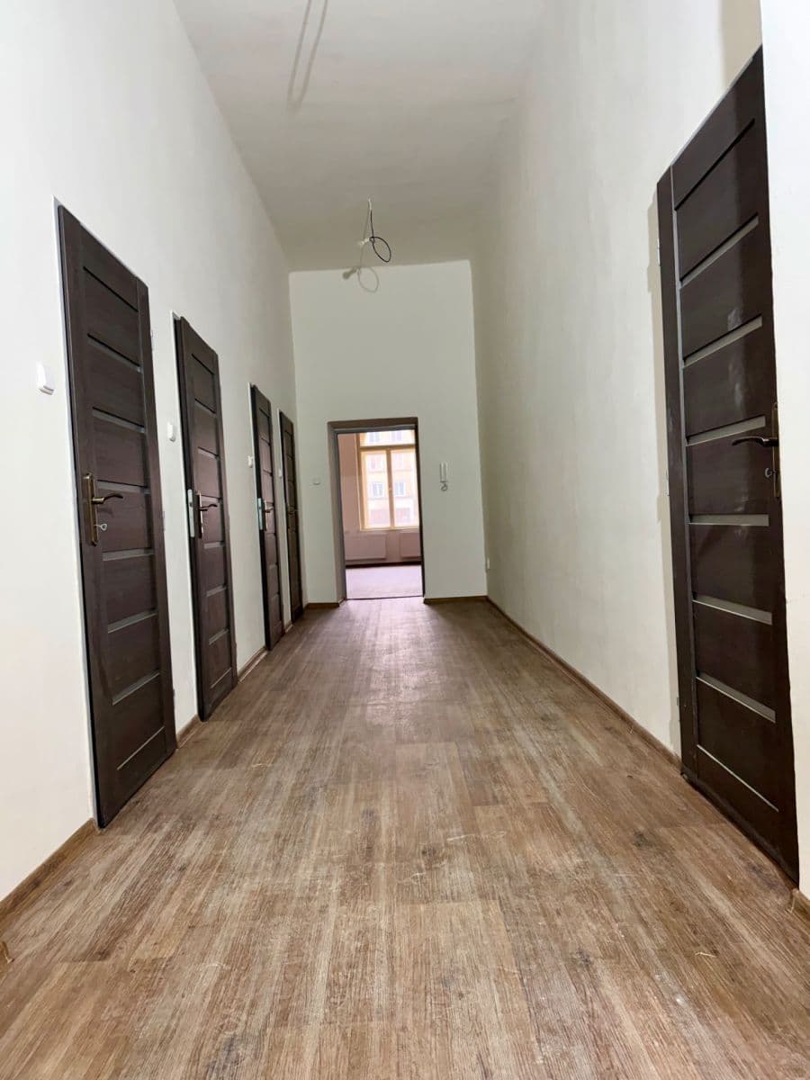 5 bedroom flat to rent, 166 m², Zámecká, Ostrava, Moravskoslezský Region 5 bedroom flat to rent, 166 m², Zámecká, Ostrava, Moravskoslezský Region