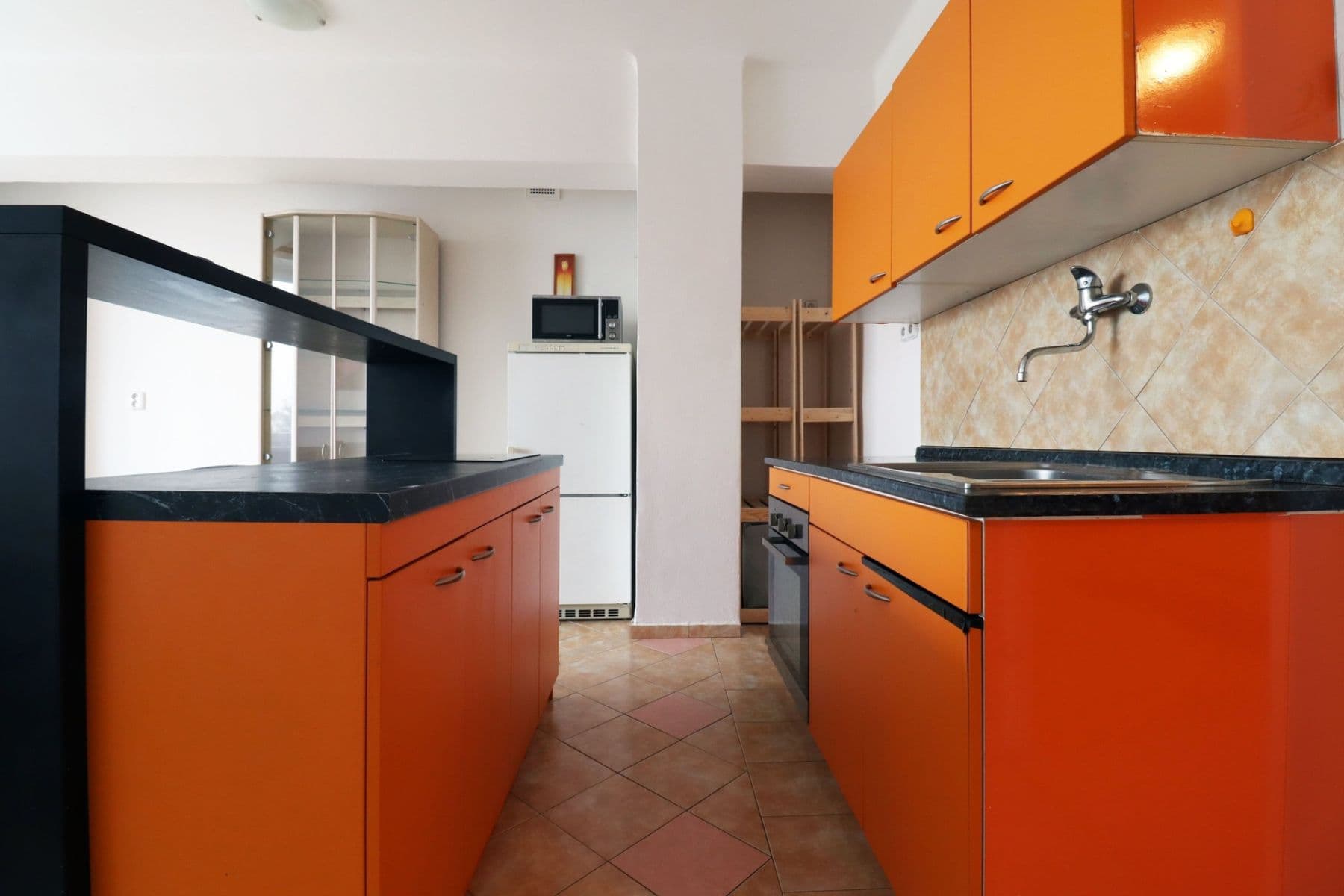 1 bedroom with open-plan kitchen flat to rent, 49 m², Červené Vršky, Benešov, Středočeský Region 1 bedroom with open-plan kitchen flat to rent, 49 m², Červené Vršky, Benešov, Středočeský Region