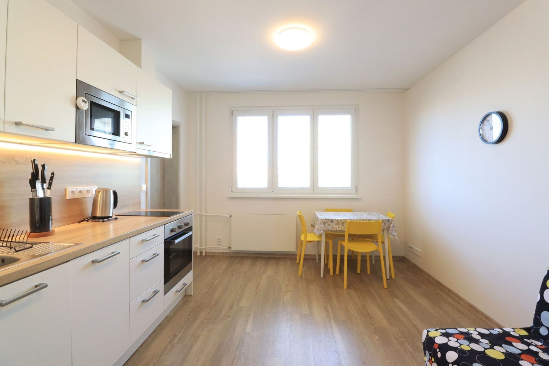 1 bedroom with open-plan kitchen flat to rent, 37 m², Topolová, Prague, Prague 1 bedroom with open-plan kitchen flat to rent, 37 m², Topolová, Prague, Prague