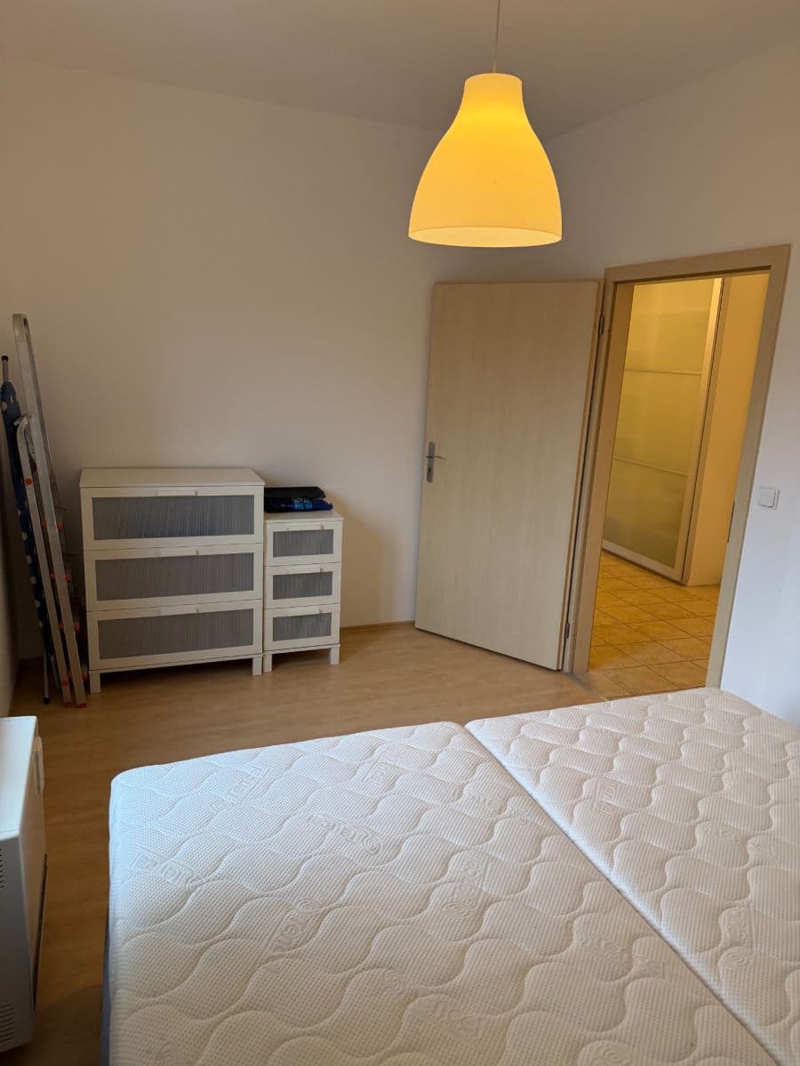 2 bedroom flat to rent, 65 m², Zdeňka Lhoty, Černošice, Středočeský Region 2 bedroom flat to rent, 65 m², Zdeňka Lhoty, Černošice, Středočeský Region