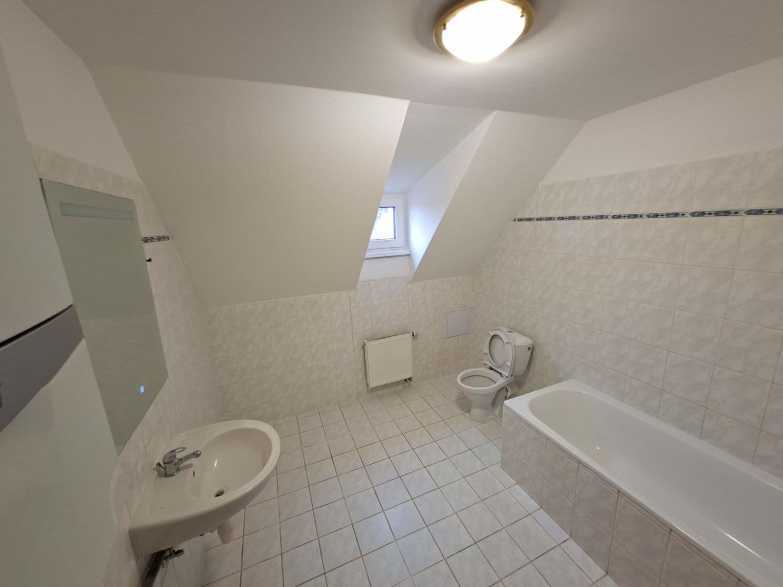 1 bedroom with open-plan kitchen flat to rent, 64 m², Halenkovská, Prague, Prague 1 bedroom with open-plan kitchen flat to rent, 64 m², Halenkovská, Prague, Prague