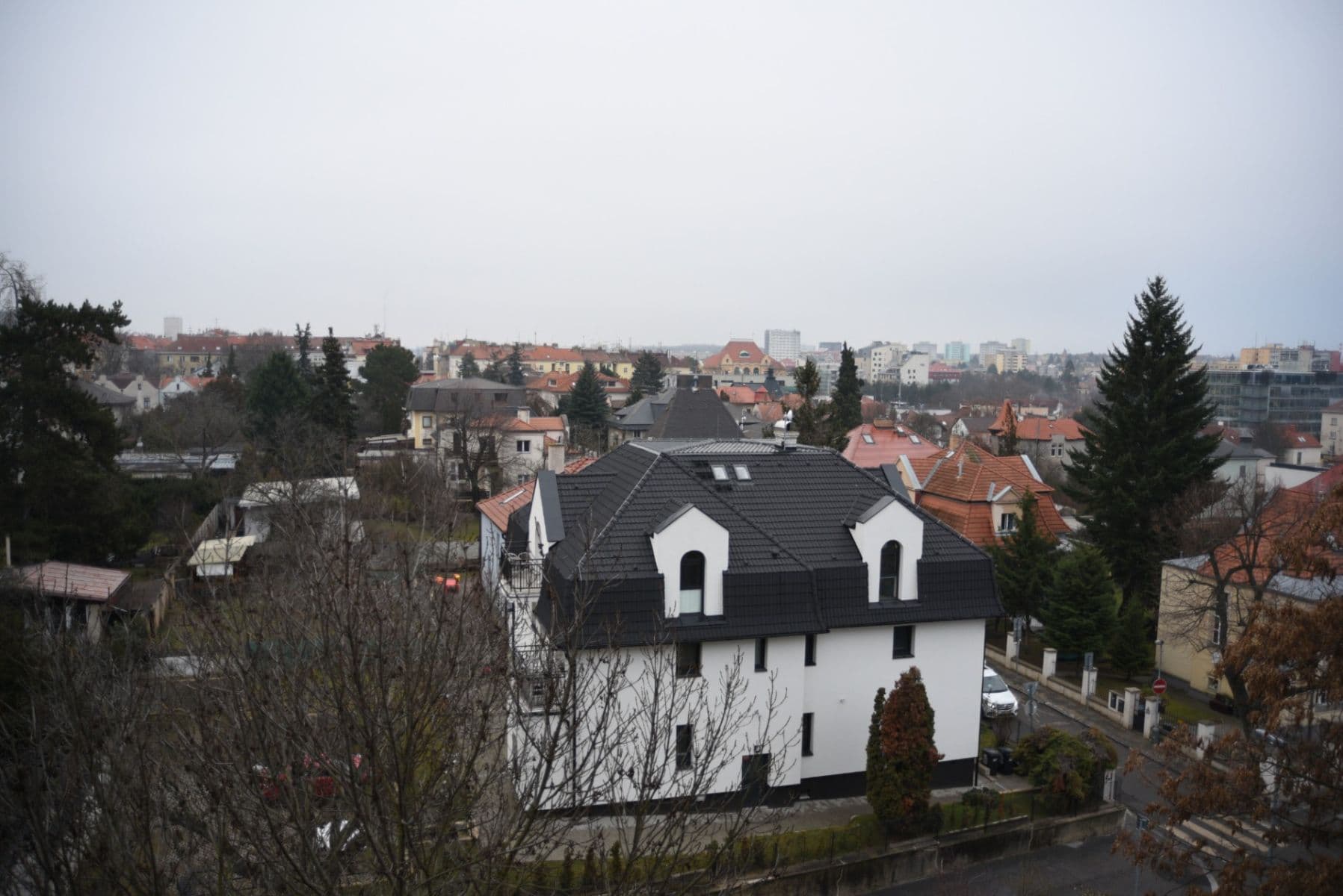 4 bedroom flat to rent, 75 m², Nad Olšinami, Prague, Prague 4 bedroom flat to rent, 75 m², Nad Olšinami, Prague, Prague