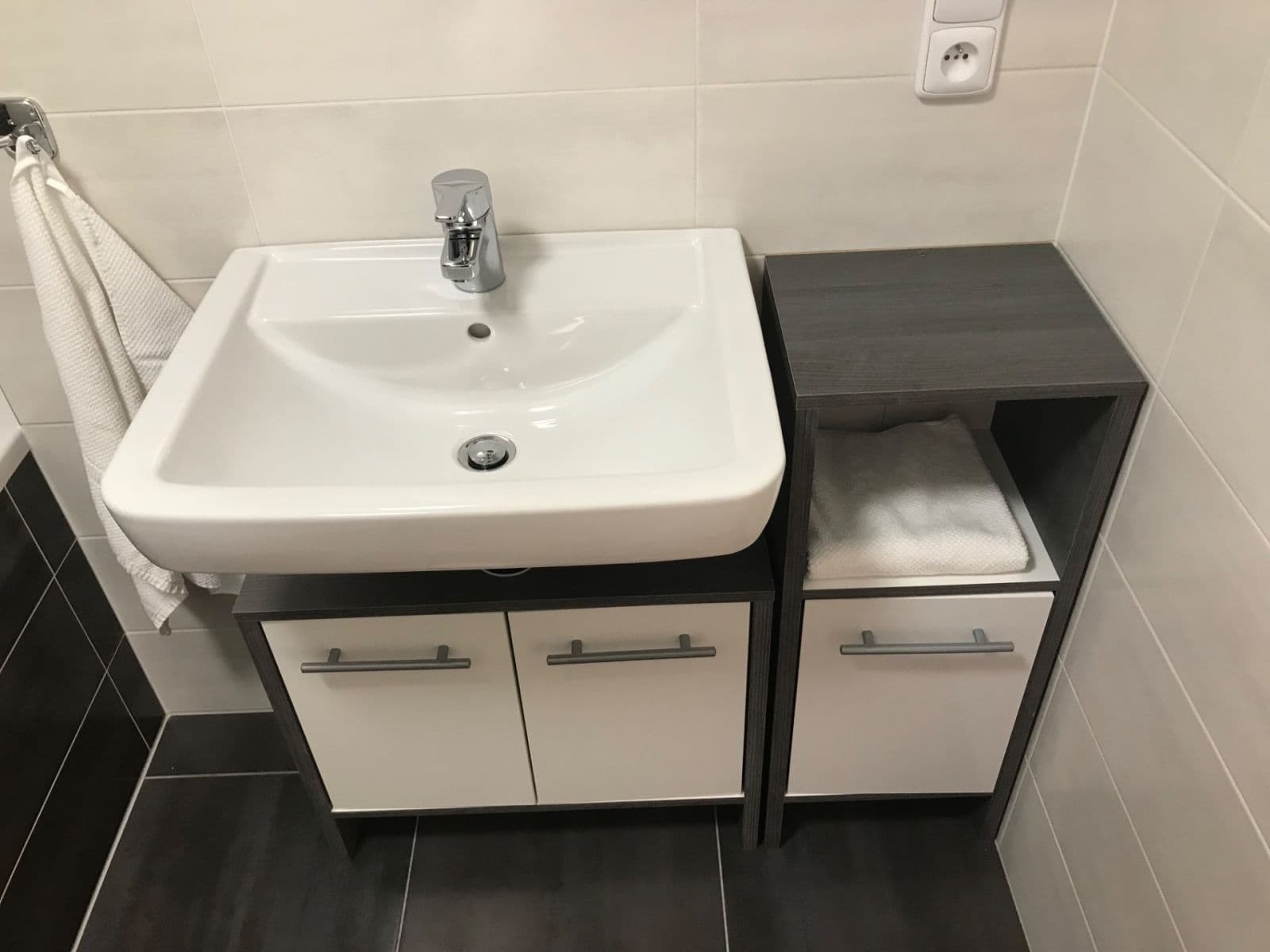 1 bedroom with open-plan kitchen flat to rent, 46 m², Oty Bubeníčka, Prague, Prague 1 bedroom with open-plan kitchen flat to rent, 46 m², Oty Bubeníčka, Prague, Prague