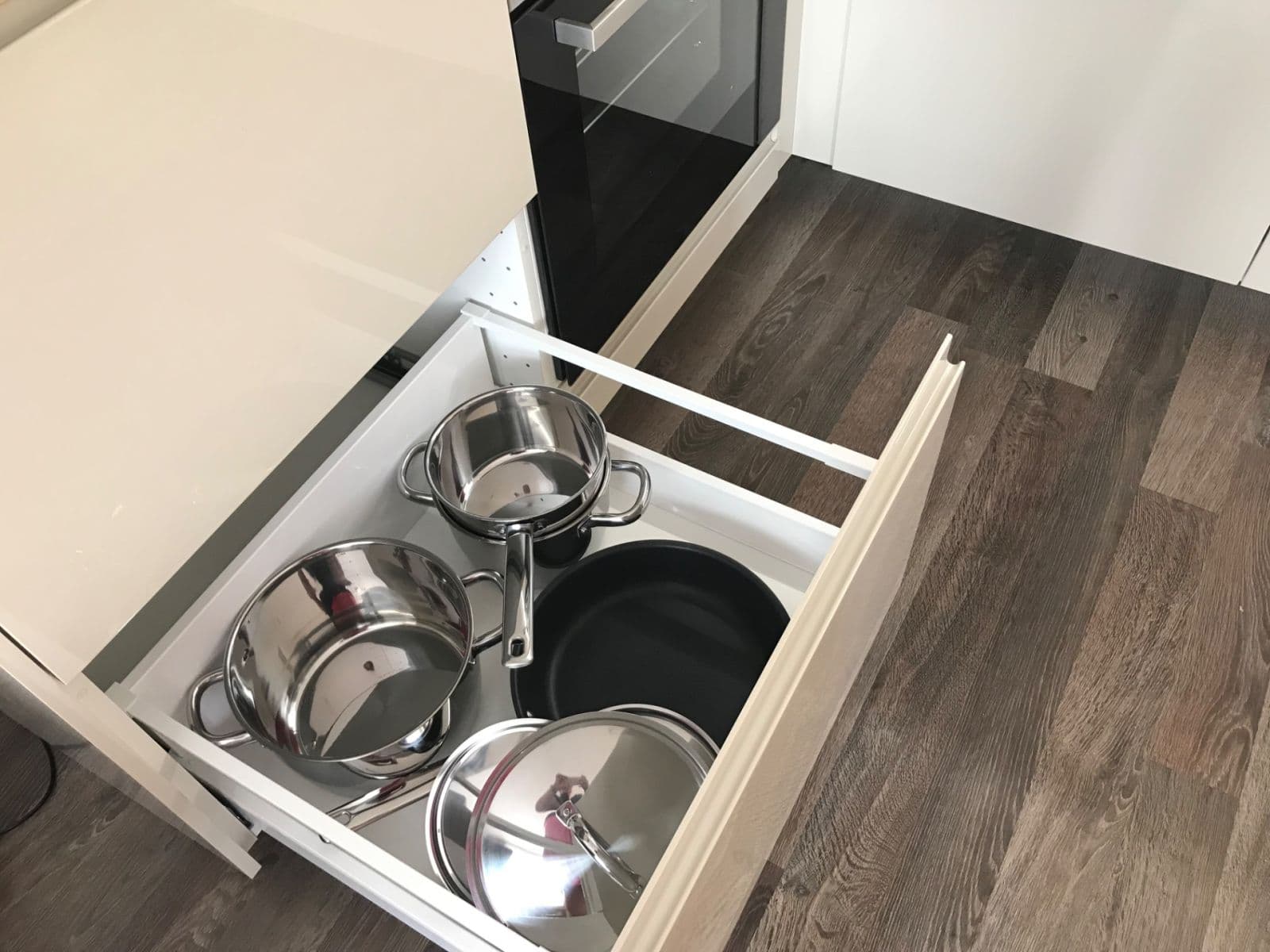 1 bedroom with open-plan kitchen flat to rent, 46 m², Oty Bubeníčka, Prague, Prague 1 bedroom with open-plan kitchen flat to rent, 46 m², Oty Bubeníčka, Prague, Prague