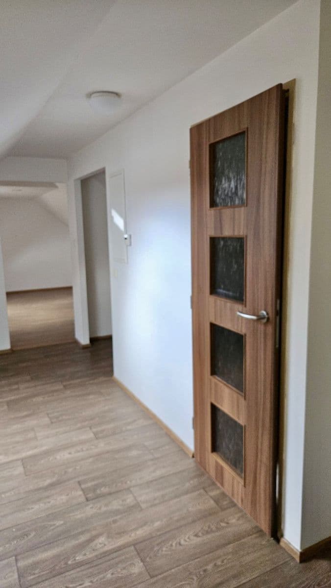 1 bedroom with open-plan kitchen flat to rent, 40 m², Lodní náměstí, Litoměřice, Ústecký Region 1 bedroom with open-plan kitchen flat to rent, 40 m², Lodní náměstí, Litoměřice, Ústecký Region