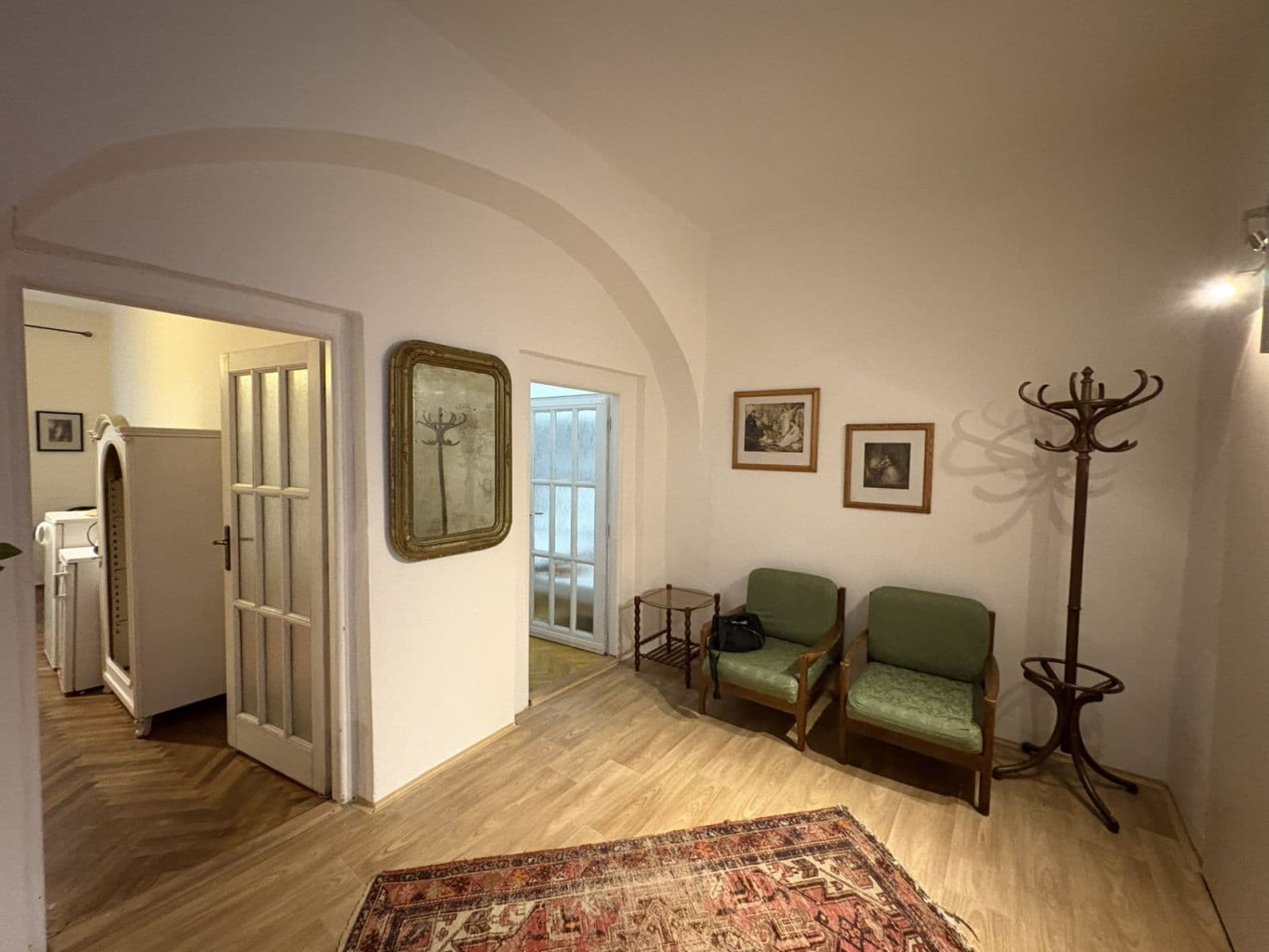 2 bedroom flat to rent, 105 m², Anenská, Prague, Prague 2 bedroom flat to rent, 105 m², Anenská, Prague, Prague