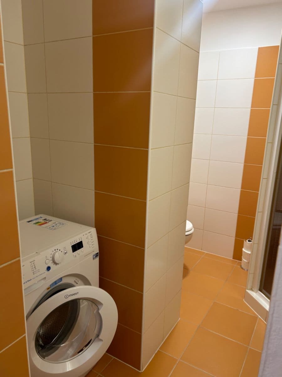 2 bedroom flat to rent, 65 m², V křovinách, Olomouc, Olomoucký Region 2 bedroom flat to rent, 65 m², V křovinách, Olomouc, Olomoucký Region