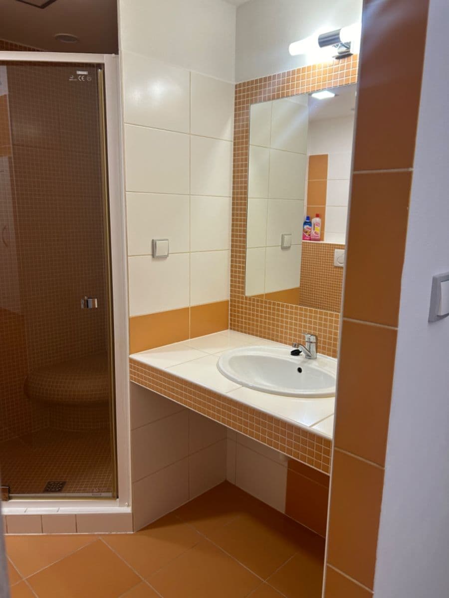 2 bedroom flat to rent, 65 m², V křovinách, Olomouc, Olomoucký Region 2 bedroom flat to rent, 65 m², V křovinách, Olomouc, Olomoucký Region