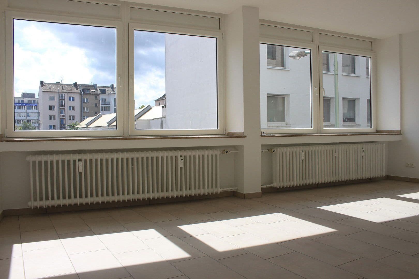 5 bedroom flat to rent, 164 m², Am Buchenbaum 21, Duisburg, North Rhine-Westphalia 5 bedroom flat to rent, 164 m², Am Buchenbaum 21, Duisburg, North Rhine-Westphalia