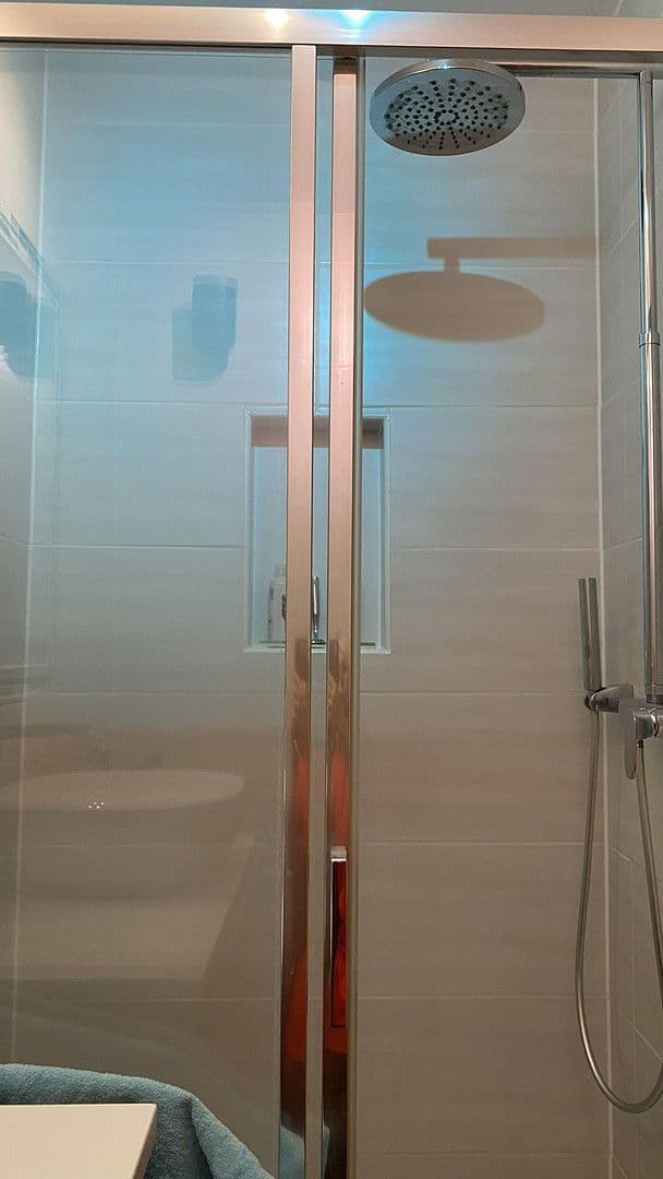 Studio flat to rent, 47 m², Frankfurt, Hesse Studio flat to rent, 47 m², Frankfurt, Hesse