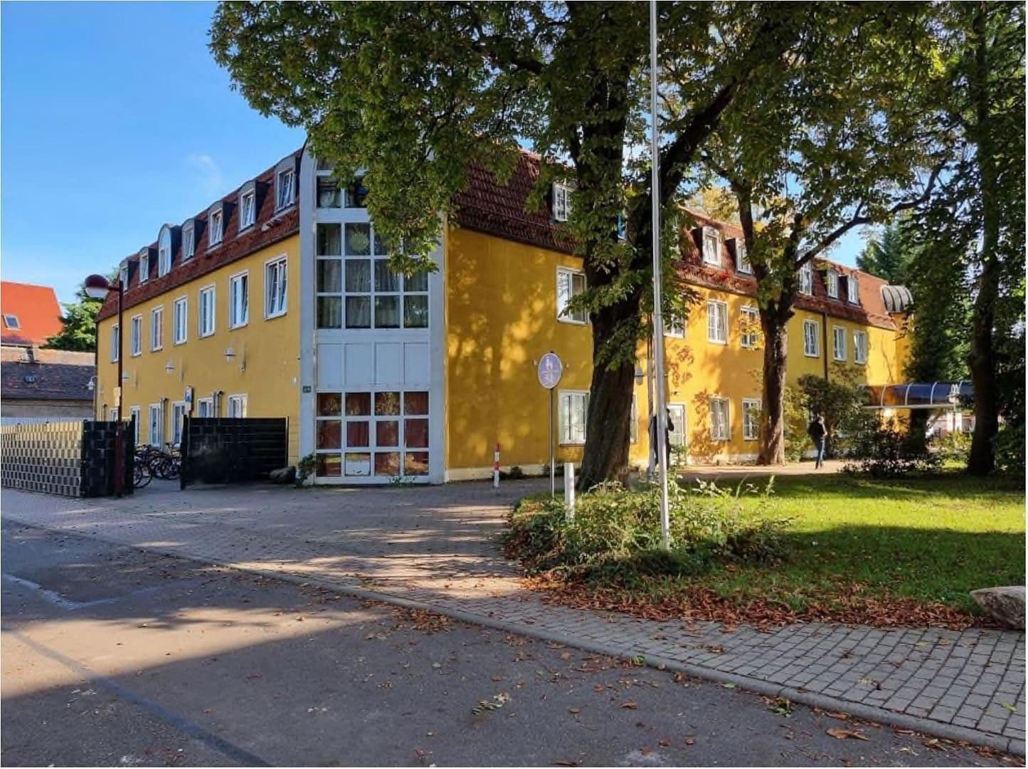 non-residential property to rent, 2,300 m², Krakauer Straße 49, Markranstädt, Saxony non-residential property to rent, 2,300 m², Krakauer Straße 49, Markranstädt, Saxony