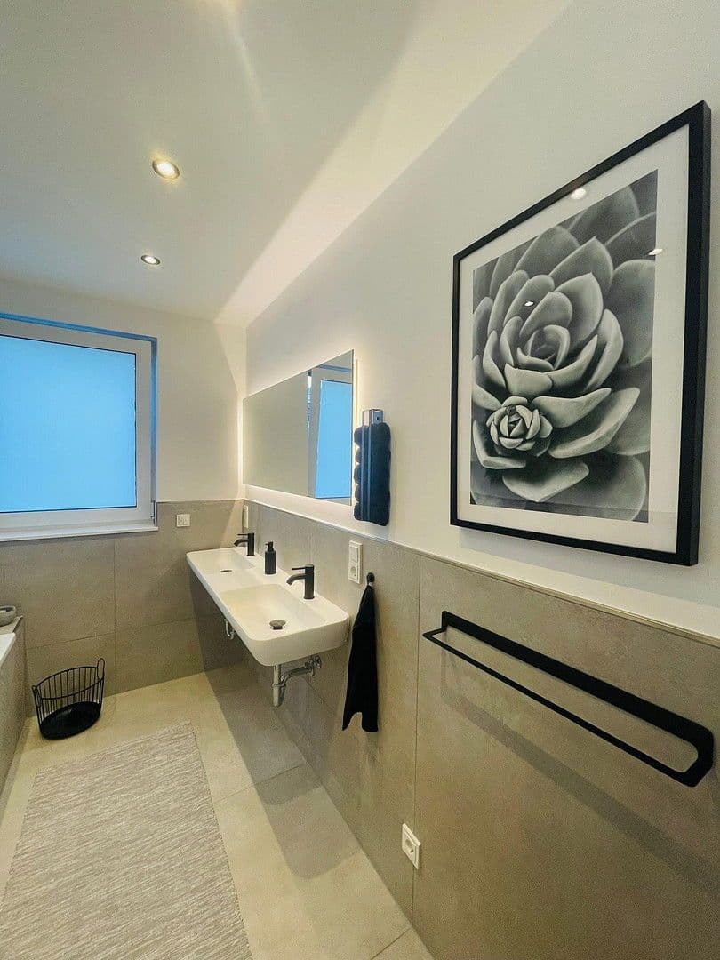 4 bedroom flat to rent, 113 m², Landwehrstraße 34, Solingen, North Rhine-Westphalia 4 bedroom flat to rent, 113 m², Landwehrstraße 34, Solingen, North Rhine-Westphalia