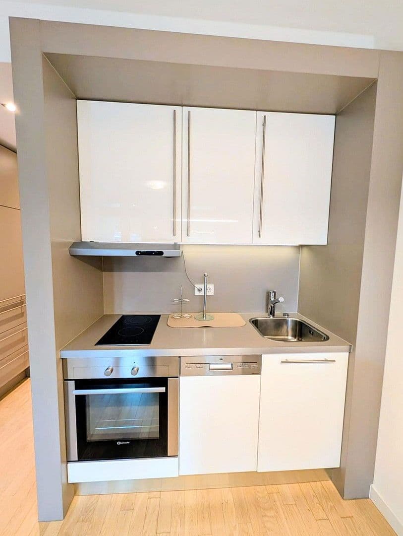 Studio flat to rent, 71 m², München, Bavaria Studio flat to rent, 71 m², München, Bavaria