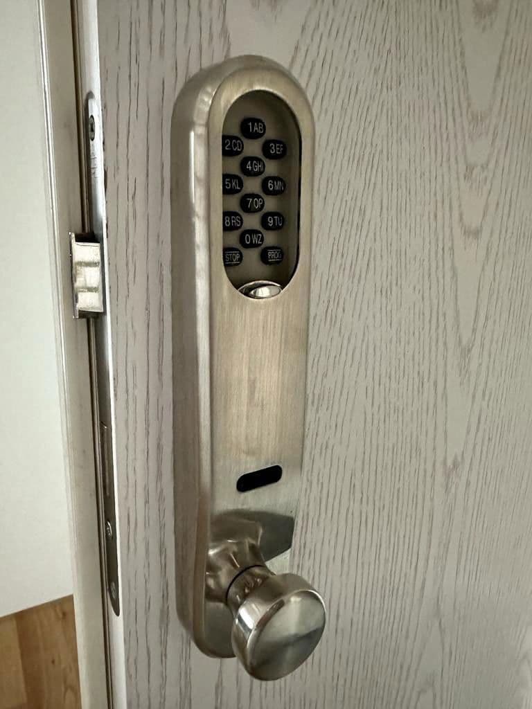 2 bedroom flat to rent, 56 m², Friedrich Staude Strasse. 2, Zwickau, Saxony 2 bedroom flat to rent, 56 m², Friedrich Staude Strasse. 2, Zwickau, Saxony