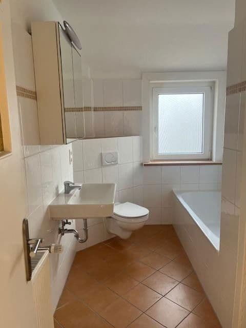 3 bedroom flat to rent, 81 m², Nibourstaße 9, Hamelin, Lower Saxony 3 bedroom flat to rent, 81 m², Nibourstaße 9, Hamelin, Lower Saxony