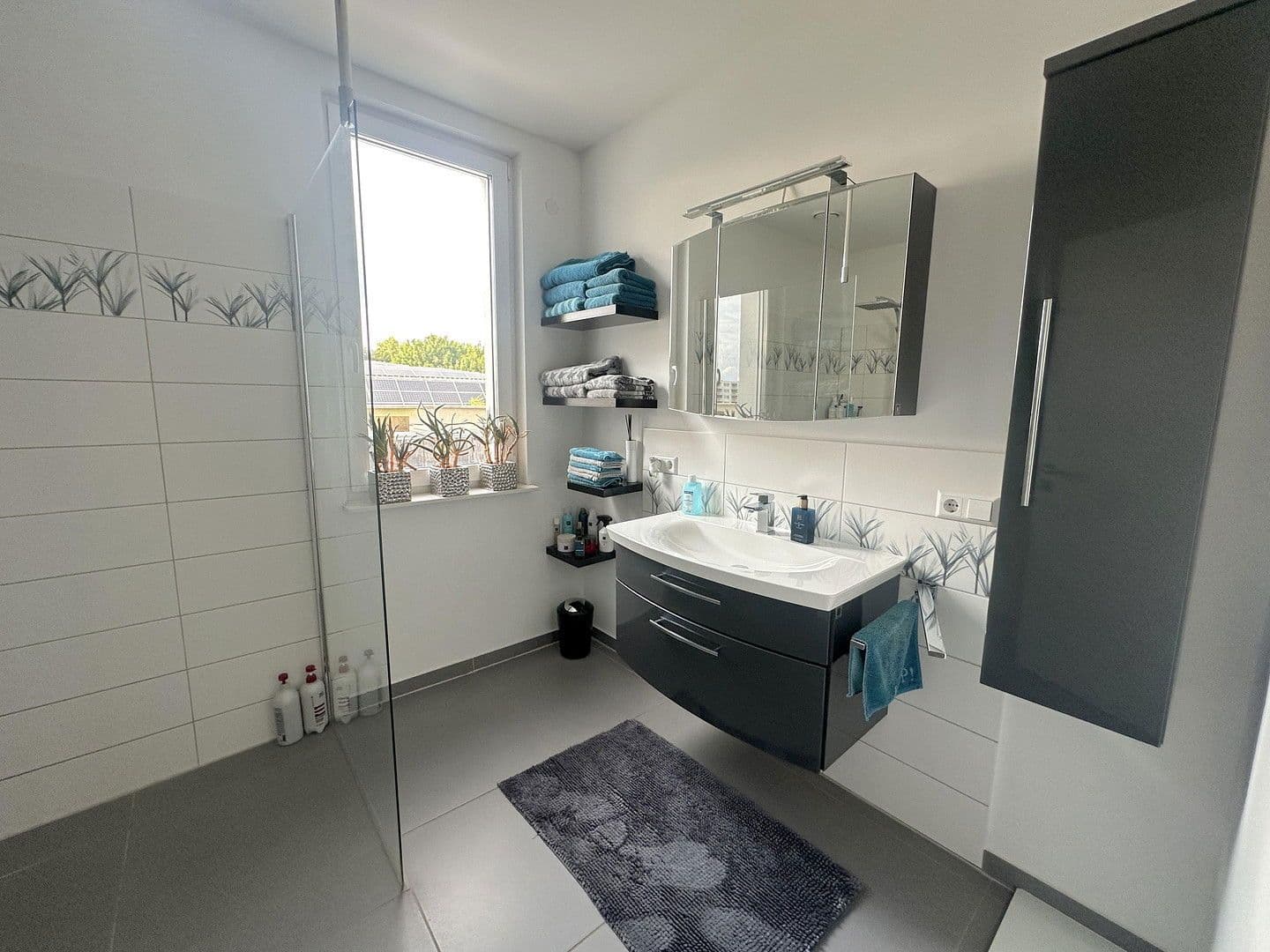 house for sale, 578 m², Lise-Meitner Straße 7, Hildesheim, Lower Saxony house for sale, 578 m², Lise-Meitner Straße 7, Hildesheim, Lower Saxony