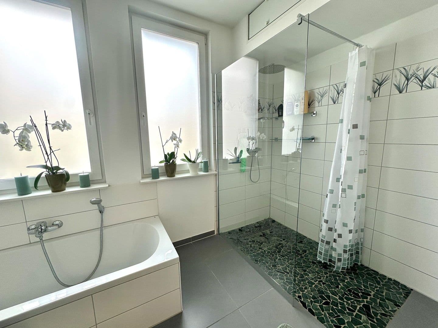 house for sale, 578 m², Lise-Meitner Straße 7, Hildesheim, Lower Saxony house for sale, 578 m², Lise-Meitner Straße 7, Hildesheim, Lower Saxony