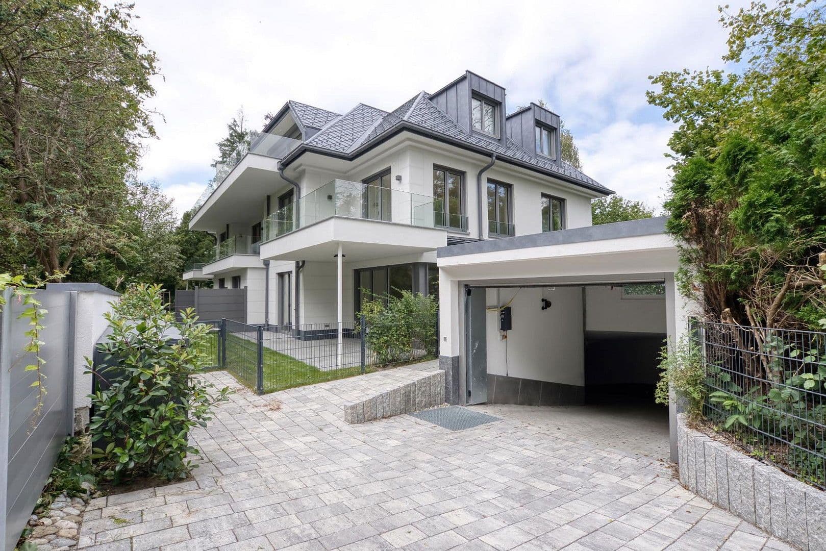 3 bedroom flat to rent, 102 m², Fürstenackerstr. 42, München, Bavaria 3 bedroom flat to rent, 102 m², Fürstenackerstr. 42, München, Bavaria