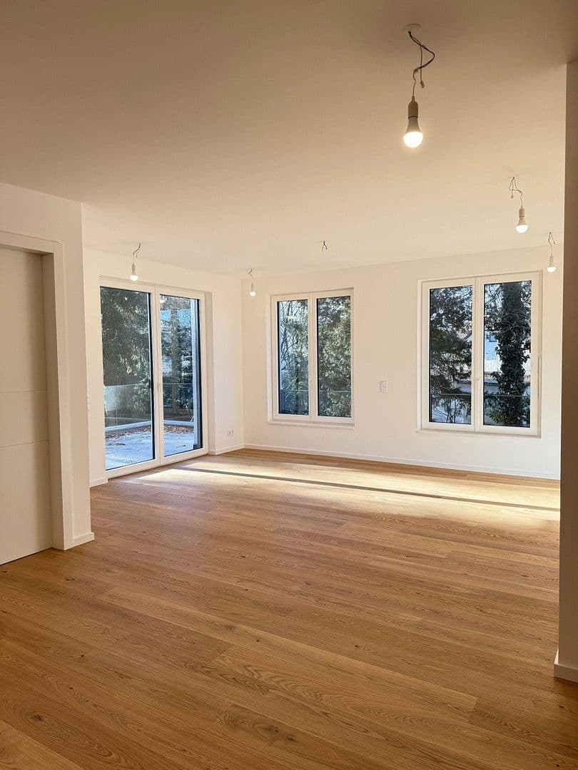 3 bedroom flat to rent, 102 m², Fürstenackerstr. 42, München, Bavaria 3 bedroom flat to rent, 102 m², Fürstenackerstr. 42, München, Bavaria